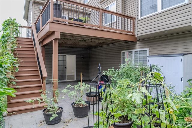 979 Bentley Park Circle, O'fallon, MO 63368