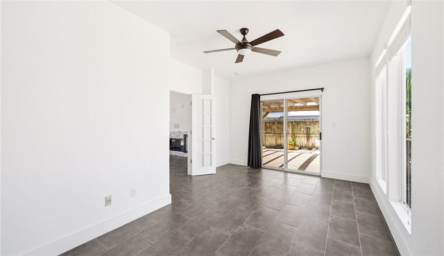 13521 Port Royal Ct, Corpus Christi, TX 78418