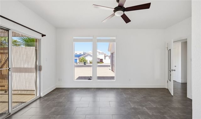 13521 Port Royal Ct, Corpus Christi, TX 78418