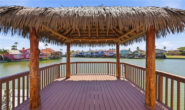 13521 Port Royal Ct, Corpus Christi, TX 78418