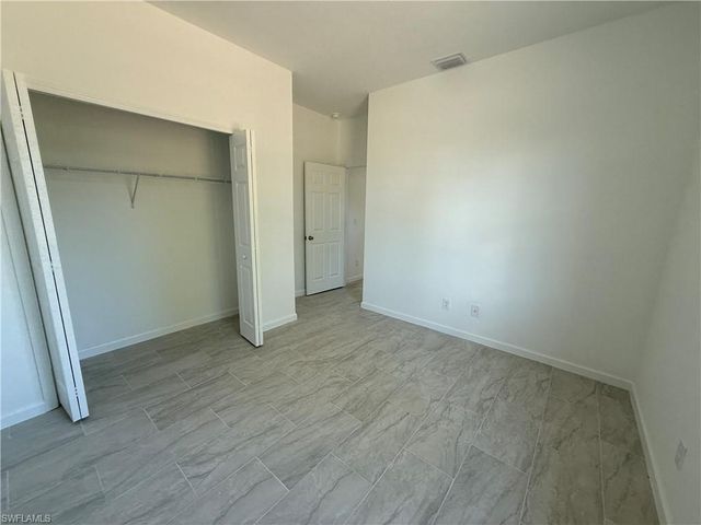 1115 Cove ST E, Lehigh Acres, FL 33974