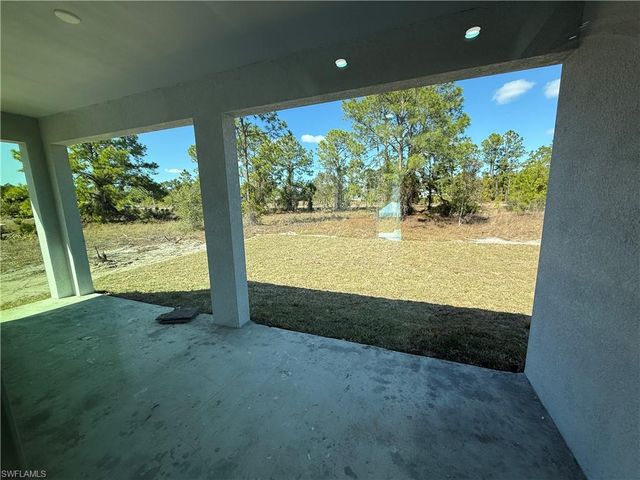 1115 Cove ST E, Lehigh Acres, FL 33974