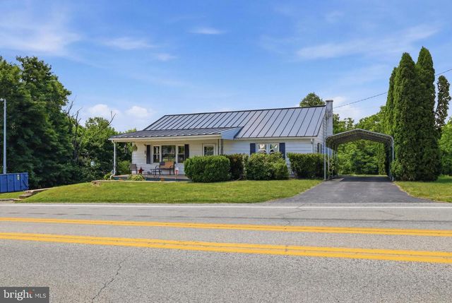 542 OLD YORK RD, New Cumberland, PA 17070