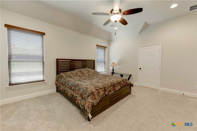 101 Cedar Creek Court, Woodway, TX 76712