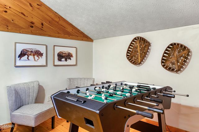 2306 Wooddale Way, Sevierville, TN 37876