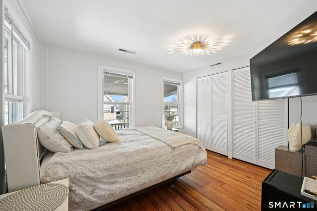 24 Botsford Avenue, Milford, CT 06460