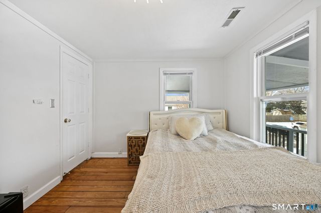 24 Botsford Avenue, Milford, CT 06460