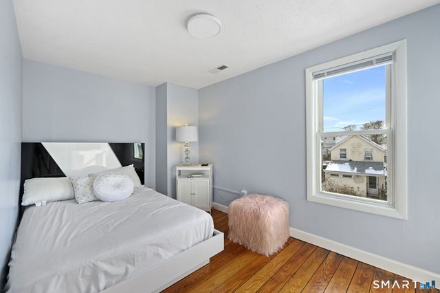 24 Botsford Avenue, Milford, CT 06460