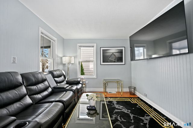 24 Botsford Avenue, Milford, CT 06460