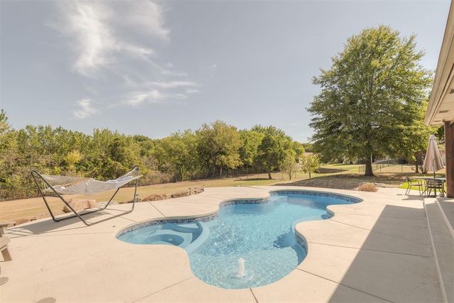 11012 Autumn Road, Edmond, OK 73013