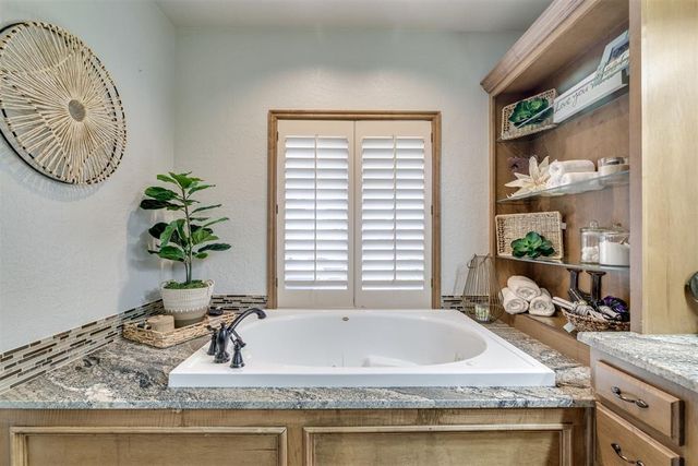 11012 Autumn Road, Edmond, OK 73013