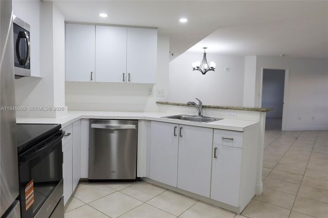 2351 Douglas Rd 601, Miami, FL 33145