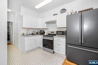 523 Adams Street 2, Hoboken, NJ 07030
