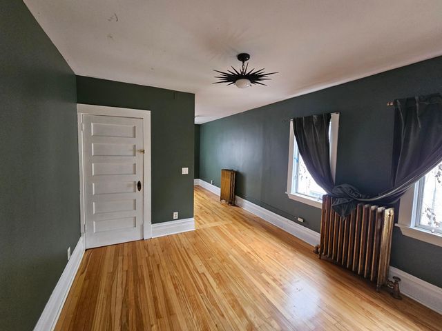 3126 Emerson Avenue S, Minneapolis, MN 55408