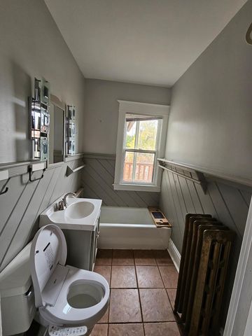 3126 Emerson Avenue S, Minneapolis, MN 55408