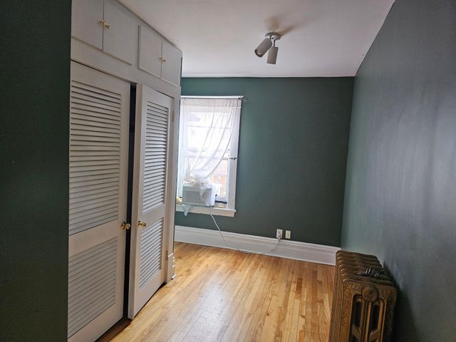 3126 Emerson Avenue S, Minneapolis, MN 55408