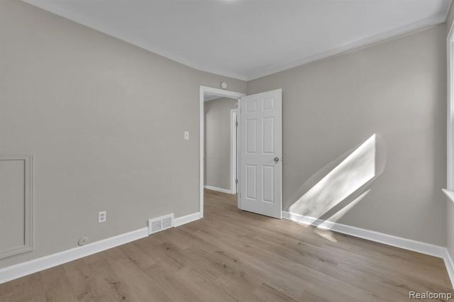 10035 Bramell, Detroit, MI 48239