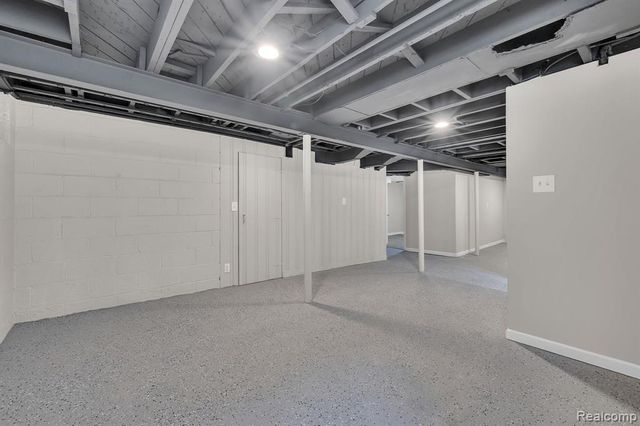 10035 Bramell, Detroit, MI 48239