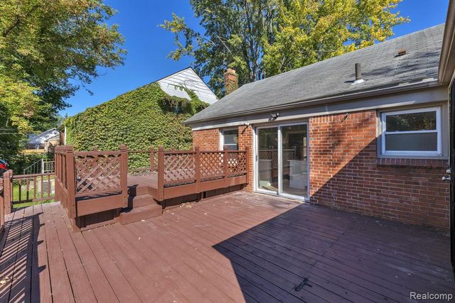 10035 Bramell, Detroit, MI 48239