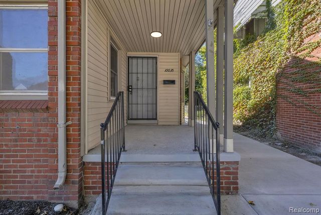 10035 Bramell, Detroit, MI 48239