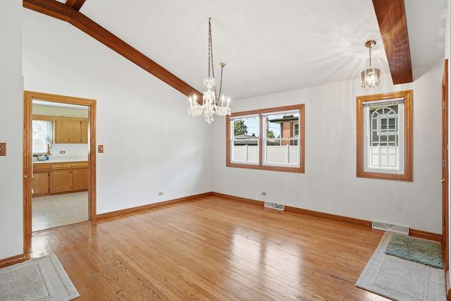 12624 S MASSASOIT Avenue, Palos Heights, IL 60463