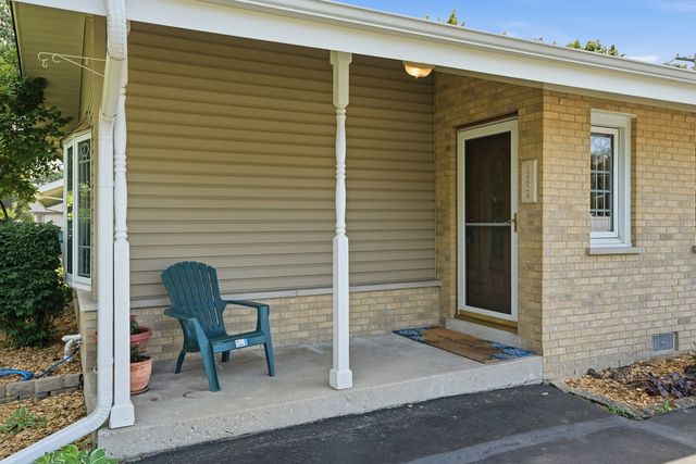 12624 S MASSASOIT Avenue, Palos Heights, IL 60463