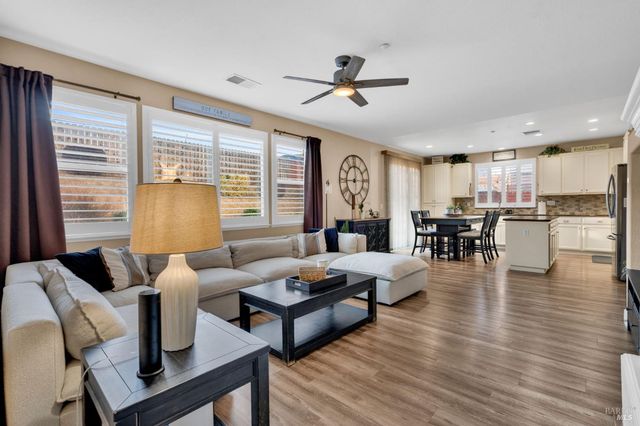 1841 Stockbridge Dr, Fairfield, CA 94534