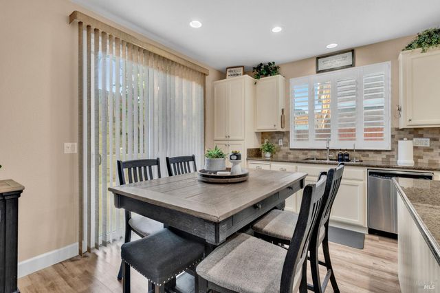 1841 Stockbridge Dr, Fairfield, CA 94534