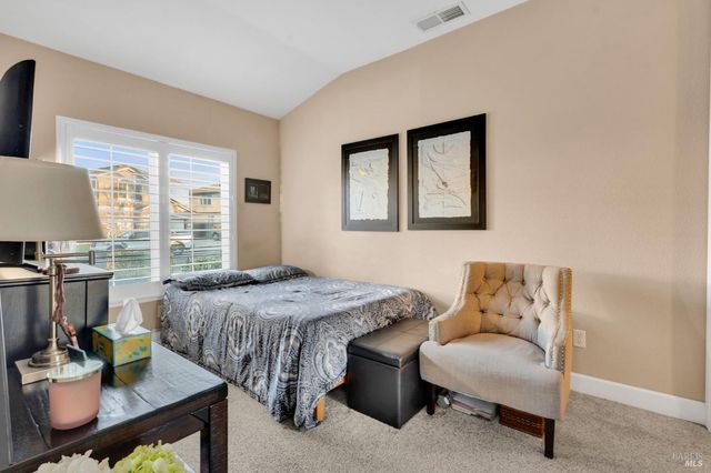 1841 Stockbridge Dr, Fairfield, CA 94534