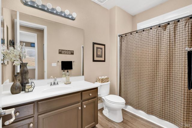 1841 Stockbridge Dr, Fairfield, CA 94534