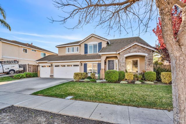 1841 Stockbridge Dr, Fairfield, CA 94534