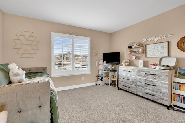 1841 Stockbridge Dr, Fairfield, CA 94534