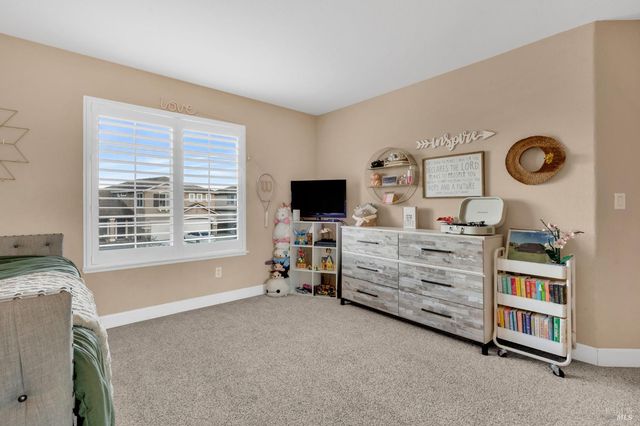 1841 Stockbridge Dr, Fairfield, CA 94534