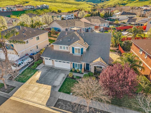 1841 Stockbridge Dr, Fairfield, CA 94534