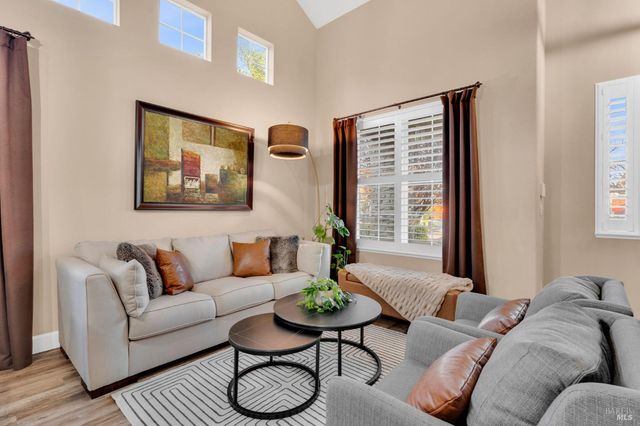 1841 Stockbridge Dr, Fairfield, CA 94534