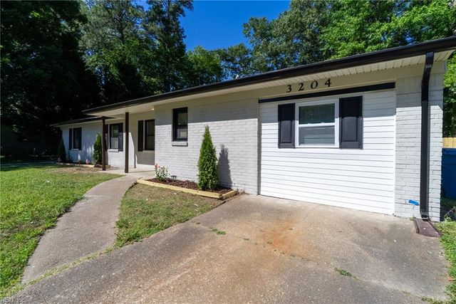 3204 Club House RD, Virginia Beach, VA 23452