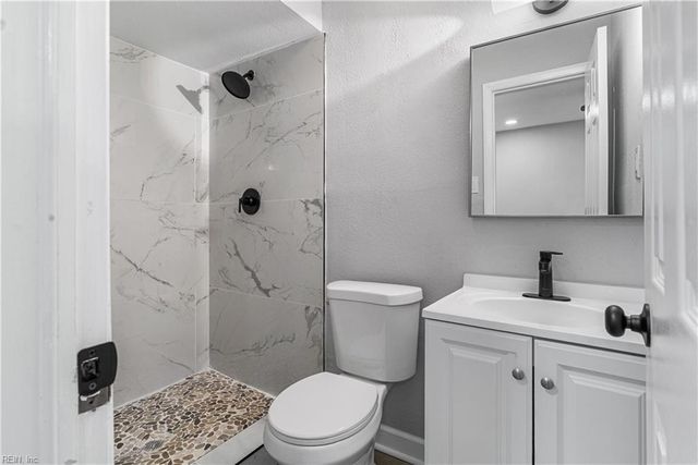 3204 Club House RD, Virginia Beach, VA 23452