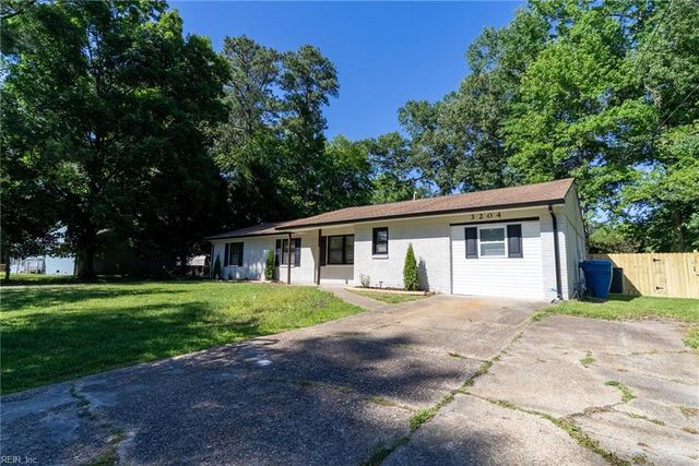 3204 Club House RD, Virginia Beach, VA 23452