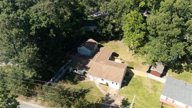 3204 Club House RD, Virginia Beach, VA 23452