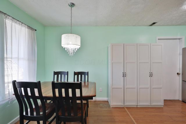 6998 Wind River Drive, Reynoldsburg, OH 43068