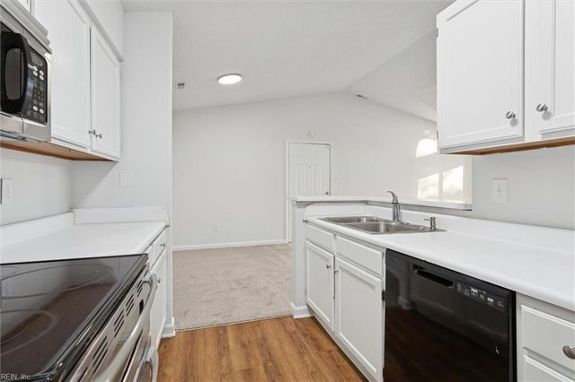 1563 N King St Apt 105, Hampton, VA 23669