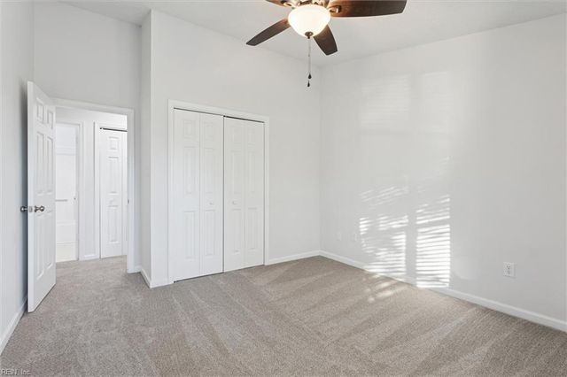 1563 N King St Apt 105, Hampton, VA 23669