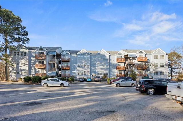 1563 N King St Apt 105, Hampton, VA 23669