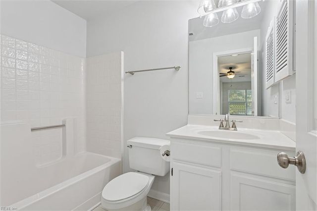 1563 N King St Apt 105, Hampton, VA 23669