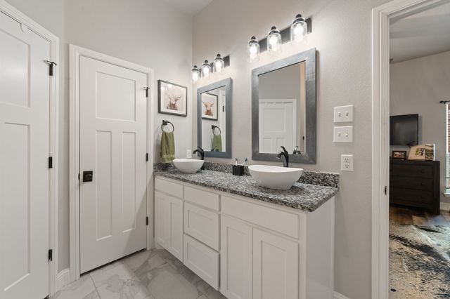 401 N Cleburne Whitney Road, Rio Vista, TX 76093