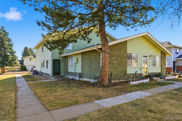 3355 S Flower Street 90, Lakewood, CO 80227