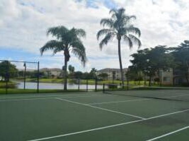4187 N Haverhill Road 515, West Palm Beach, FL 33417