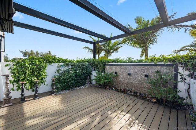 16786 88 Calle Hermosa, San Diego, CA 92127