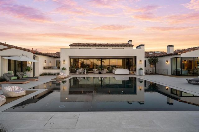 16786 88 Calle Hermosa, San Diego, CA 92127