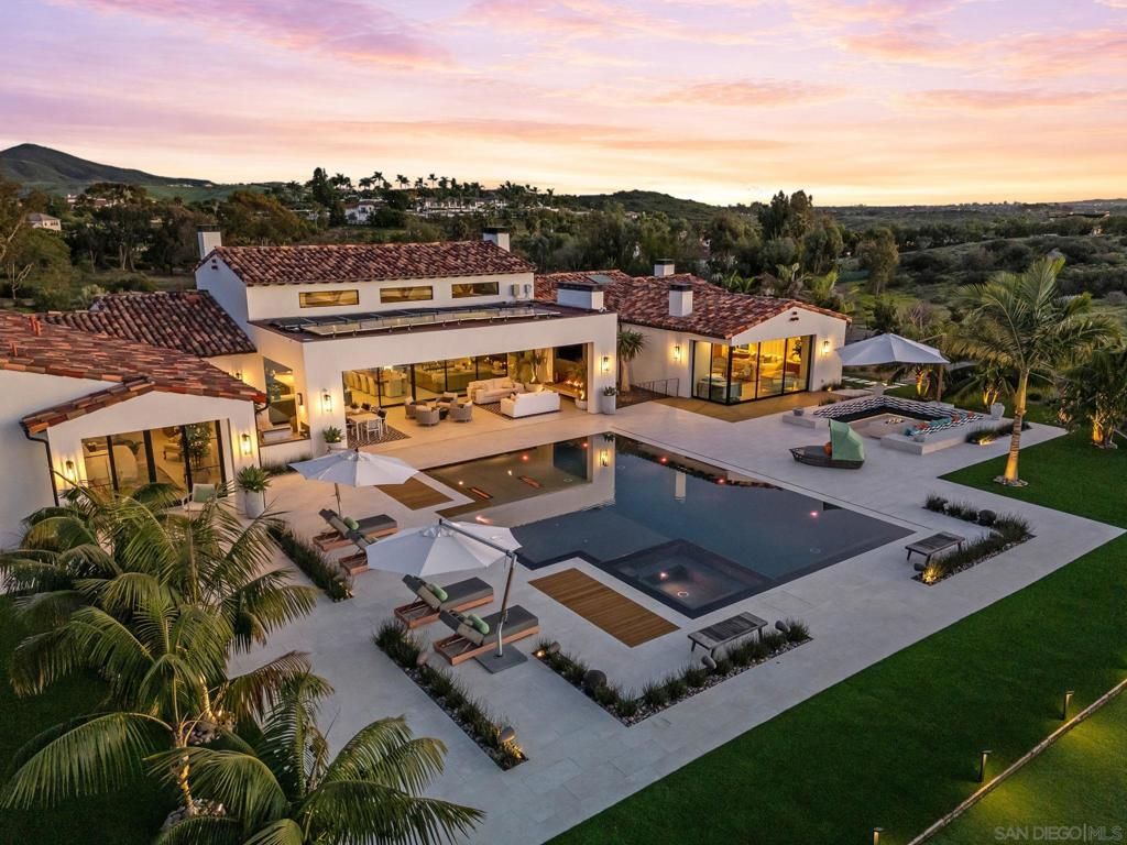 16786 88 Calle Hermosa, San Diego, CA 92127